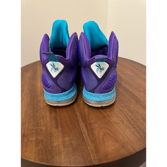 Nike LeBron 9 Summit Lake Hornets - Picture 4 of 6